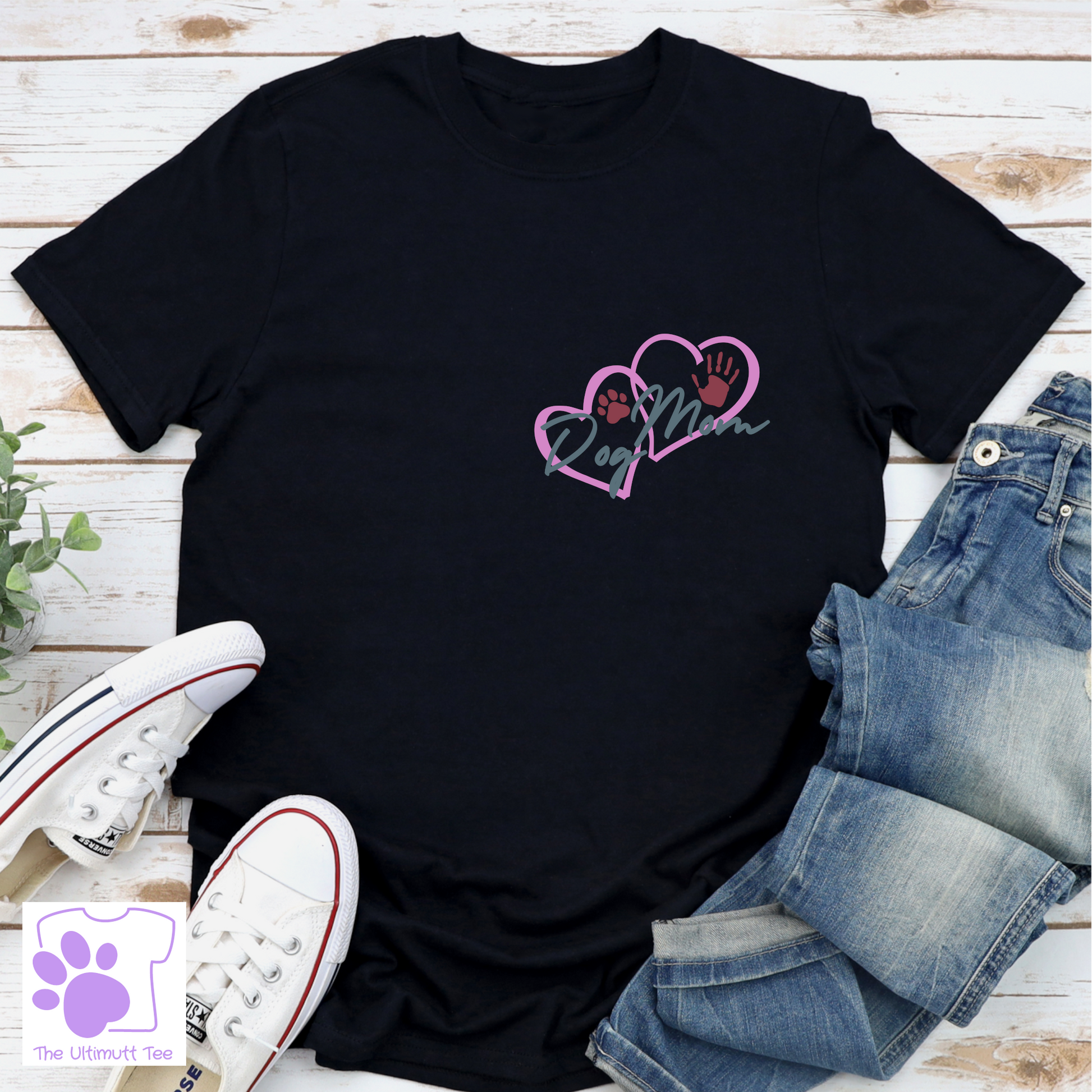 Dog mom love heart black dog lover tshirt